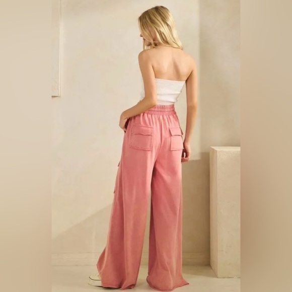 SF09 Pink Wide-Leg Pants with Bow Detail - Picture 3 of 6